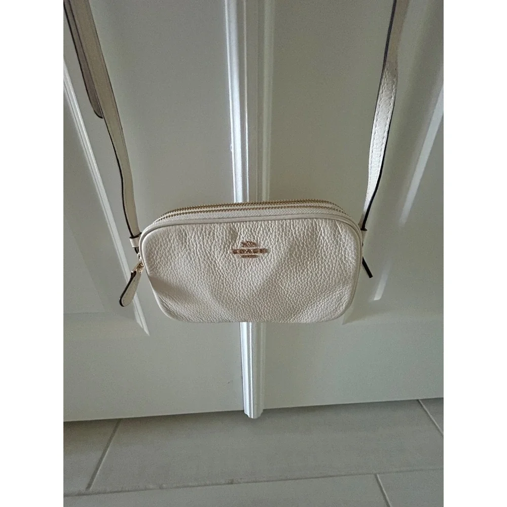 Coach Double Zip Crossbody Bag Pebbled Leather‎ Chalk White Gold Tone Hardware